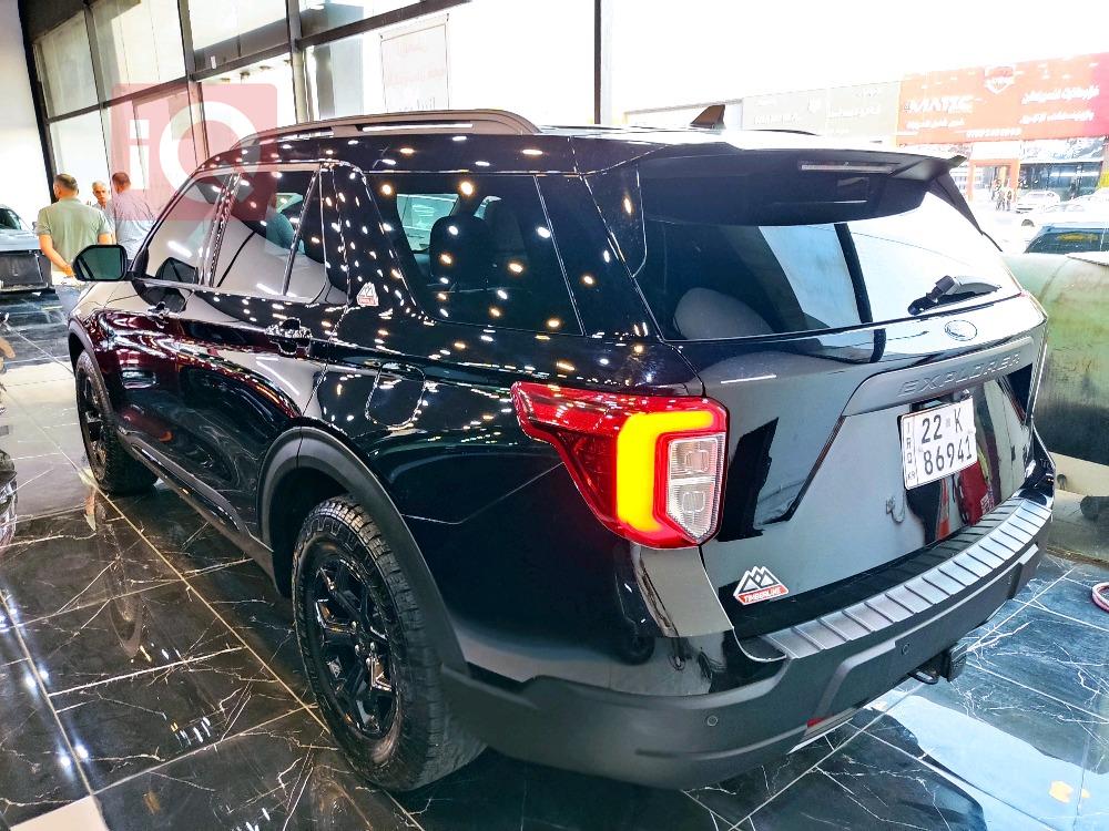 Ford Explorer